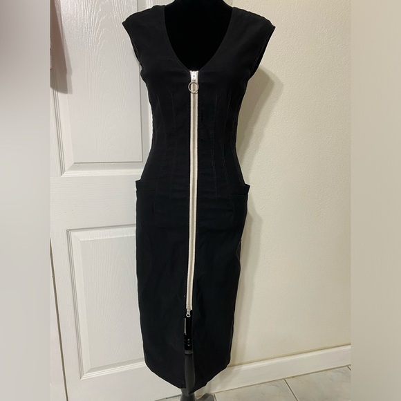 NWT MAEVE By Anthropologie Black Dress size 4 - Picture 1 of 11